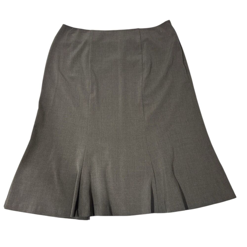 NEW YORK & COMPANY Walnut Brown Flare Skirt Sz 14 Button Pleat Stretch
